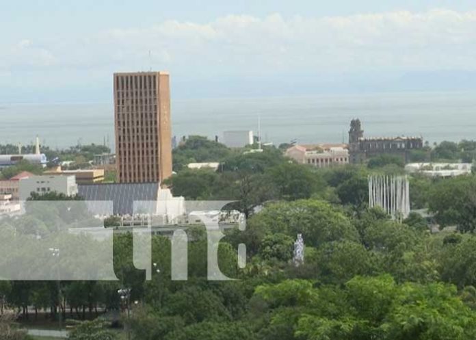 Toma panorámica de Managua, capital de Nicaragua