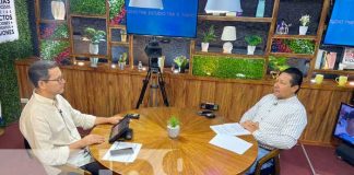 Salvador Vanegas, asesor en temas de educación, en Estudio TN8 para hablar de la Cruzada Nacional de Alfabetización