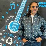 El Buki envía polémico mensaje vía Twitter; "Vacúnense, que más daño les hizo su ex"