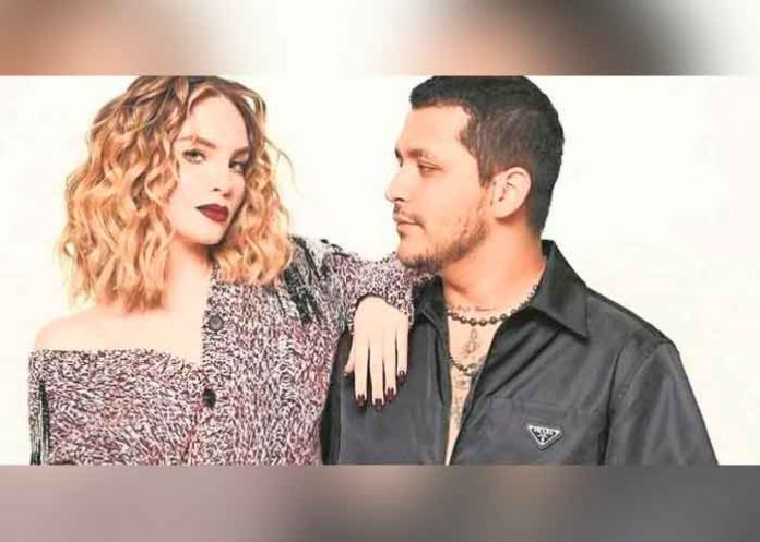 Nodal regresa foto de Belinda a su Instagram