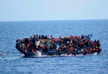 Cincuenta y dos inmigrantes murieron.
