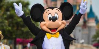 ¿Por qué en los baños de los parques de Disney no hay espejos?