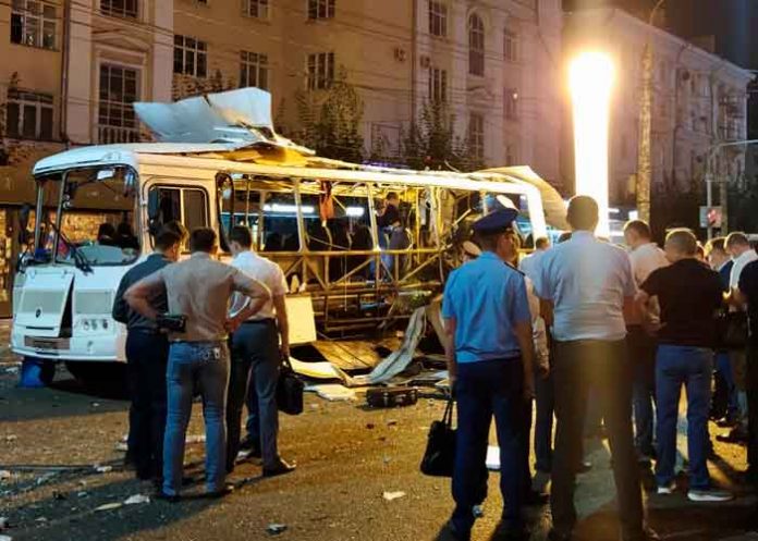 explosion,-bus,-rusia, Explosión de autobús mata a uno, hiere al menos a 15 en la metrópolis rusa de Voronezh / FOTO / Vatanews