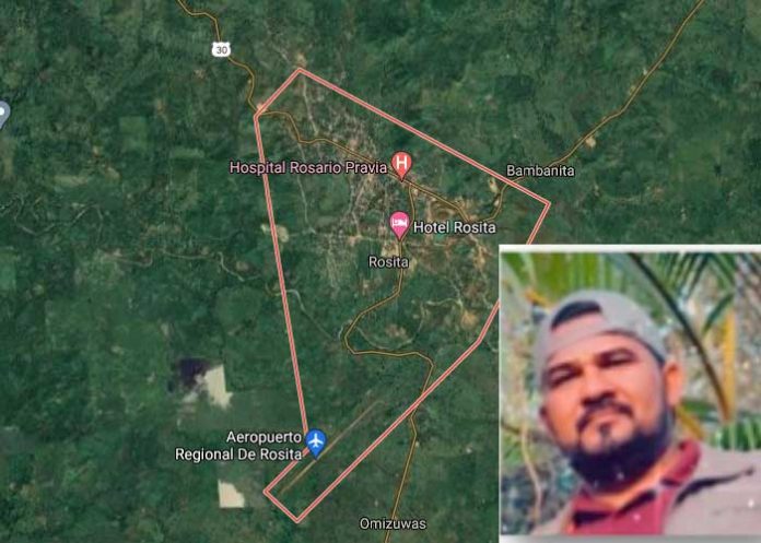 Imagen sateliltal de Rosita, junto a una foto del supuesto femicida