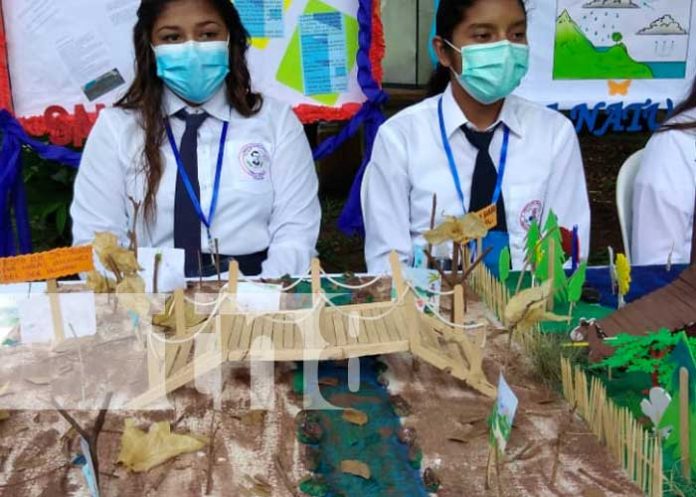 Feria estudiantil sobre agua y proyectos de ENACAL en Nandaime