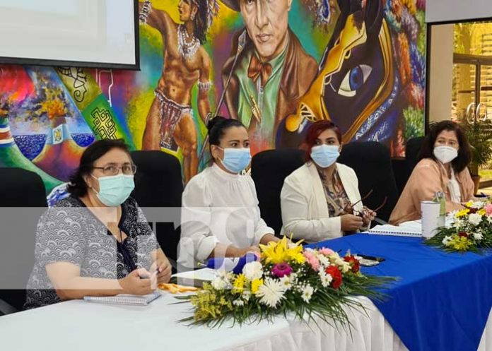 Nicaragua promueve un foro educativo de formación vocacional