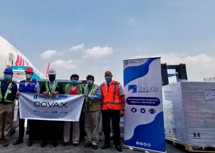 Perú y Guatemala han recibido dosis de vacunas contra la COVID-19 donadas por España