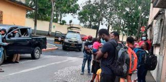 Agentes de la policía de Guatemala encuentran a 41 migrantes