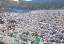 Toneladas de basura inundan los costas de la playa