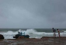 Linda se intensifica a huracán mientras se aleja de costas mexicanas
