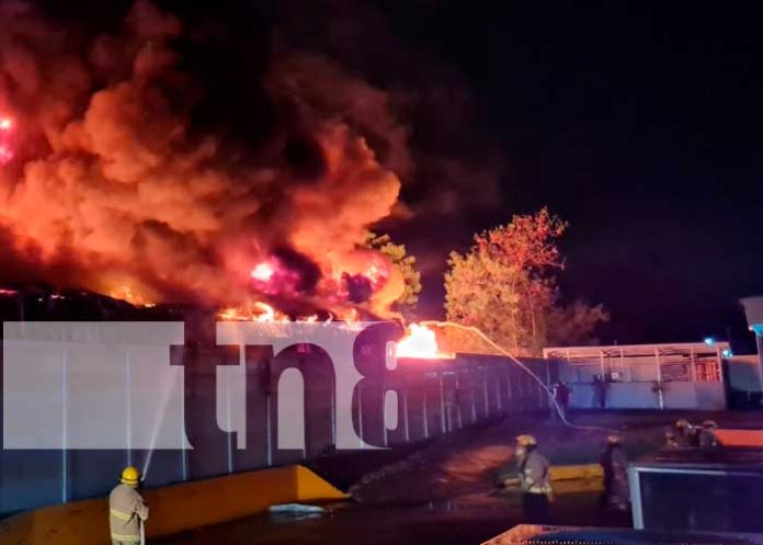 incendio-002 Incendio en Zona Franca las Mercedes