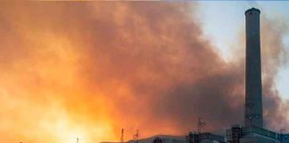 Evacuan una central térmica por incendios en Turquía