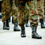 Soldado en Indonesia condenado a siete meses de cárcel por homosexualidad