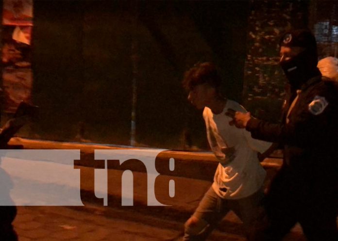 Ladrón quedó atrapado al intentar robar un negocio en Juigalpa, Chontales