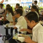 MINED garantiza merienda escolar en colegio República de Colombia Merienda escolar en un colegio de Managua