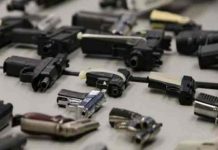 México demanda a empresas de EEUU por facilitar el paso ilegal de armas