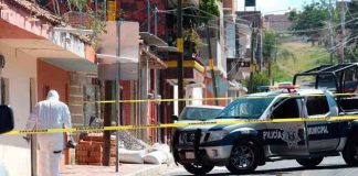 Fusilan a ocho personas en violento estado del centro de México