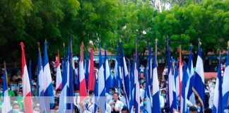 Estudiantes se preparan para recibir el aniversario de las "Fiestas Patrias" en Nandaime