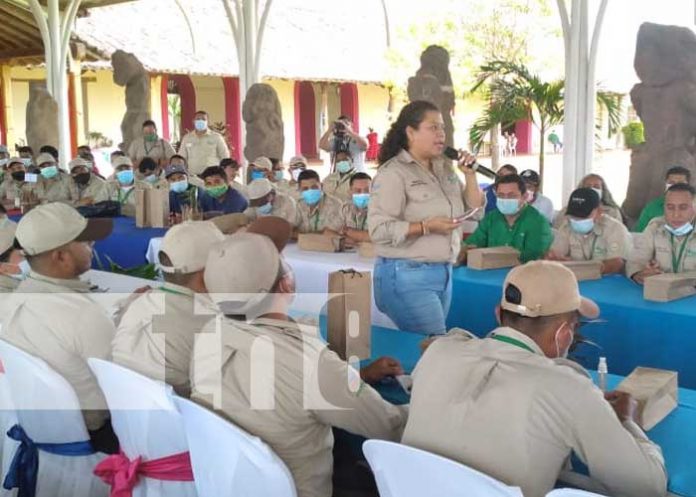 MARENA desarrolla tercer encuentro de guardabosques en Granada