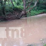 Niño muere ahogado al ser arrastrado por las corrientes en Chontales Niño muere ahogado al ser arrastrado por las corrientes en Chontales / FOTO / TN8