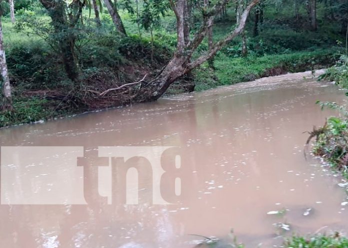nino,-chontales,-2 Niño muere ahogado al ser arrastrado por las corrientes en Chontales / FOTO / TN8