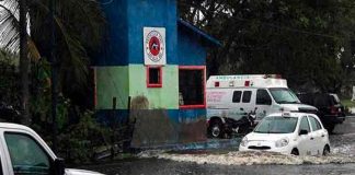 Nora se degradó a tormenta tropical frente a las costas mexicanas