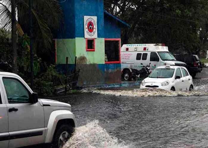nora- Nora se degradó a tormenta tropical frente a las costas mexicanas