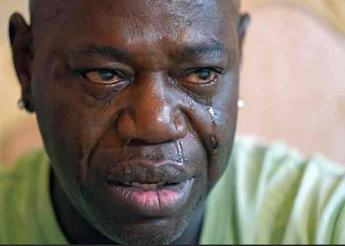 policia-golpiza- Body Cam muestra a policía golpeando brutalmente a hombre negro, EEUU