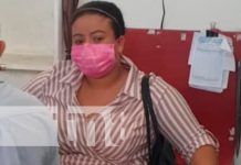 Agarran con la mano en la masa a mujer sinvergüenza en Jalapa (VIDEO) La agarran con la mano en la masa a mujer sinvergüenza en Jalapa (VIDEO)