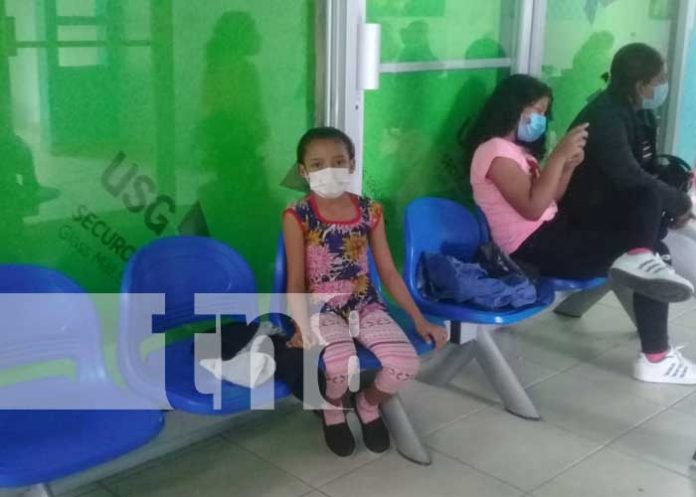 Niña que está pasando proceso de quimioterapia en Nicaragua