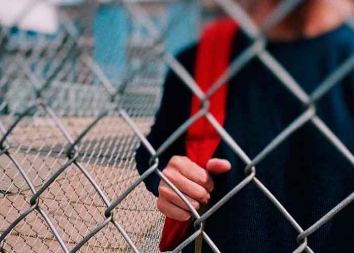 Capturan a un adolescente por el asesinato de un niño en Reino Unido