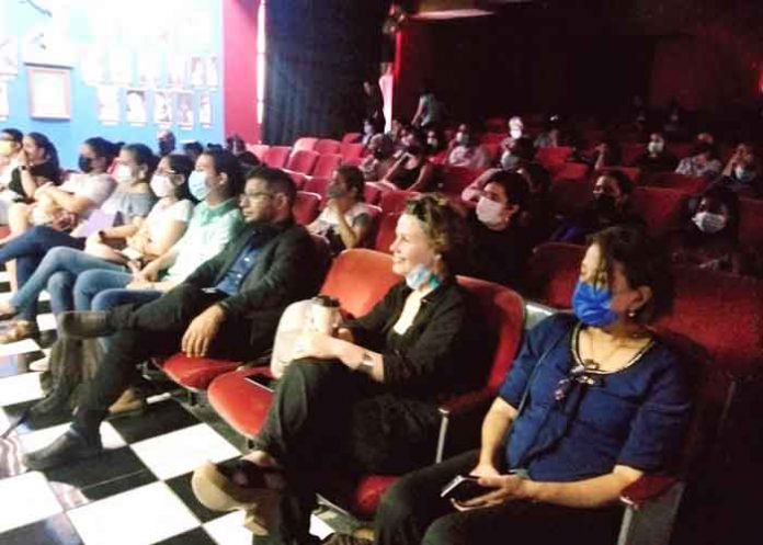 t1 Teatristas celebran el VIII Festival de Egresados de la Escuela Nacional de Teatro “Pilar Aguirre”