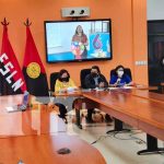 Mayor reforzamiento escolar en Nicaragua con las teleclases Autoridades educativas de Nicaragua exponiendo sobre las teleclases