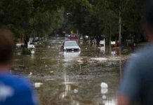 Biden declara «desastre mayor» en Tennessee azotado por inundaciones Biden declara "desastre mayor" en Tennessee azotado por inundaciones
