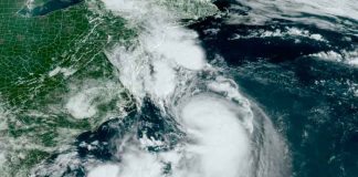 Foto satelital de la Tormenta tropical Henri