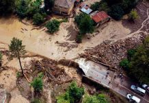 Las inundaciones dejan al menos 27 muertos en Turquía