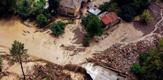 Las inundaciones dejan al menos 27 muertos en Turquía