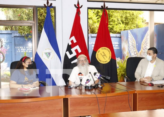 MINED realizó foro internacional sobre educación de jóvenes y adultos