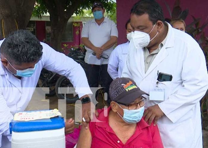 vacu Nicaragua recibe más de 350 MDD del FMI para hacer frente al COVID-19