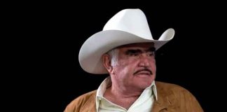 Denuncian que están pagando por fotos de Vicente en el hospital