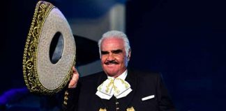 Vicente Fernández está sedado y con inflamación en la médula