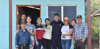 Familias boaqueñas reciben viviendas del Programa Bismarck Martínez