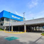Fachada del Walmart ubicado en Managua, Nicaragua
