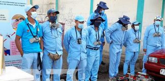 Fumigación contra los zancudos en barrios de Managua