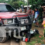 Tres lesionados tras accidente de tránsito entre camioneta y moto accidente de tránsito