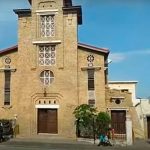 Hombres armados atacan un templo en Haití y dejan 1 muerto y varios heridos Hombres armados atacan un templo en Haití y dejan 1 muerto y varios heridos.