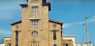 Hombres armados atacan un templo en Haití y dejan 1 muerto y varios heridos.
