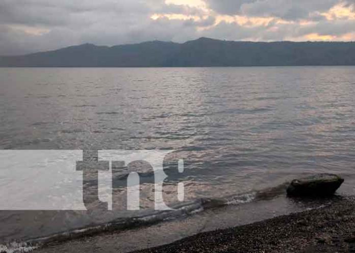 Adolescente fallece ahogado en la Laguna de Apoyo