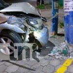 Conductor de estrella contra un poste de tendido eléctrico en Juigalpa, Chontales