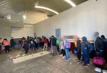 Encuentran a 162 migrantes en una bodega de Tamaulipas, México Encuentran a 162 migrantes en una bodega de Tamaulipas, México